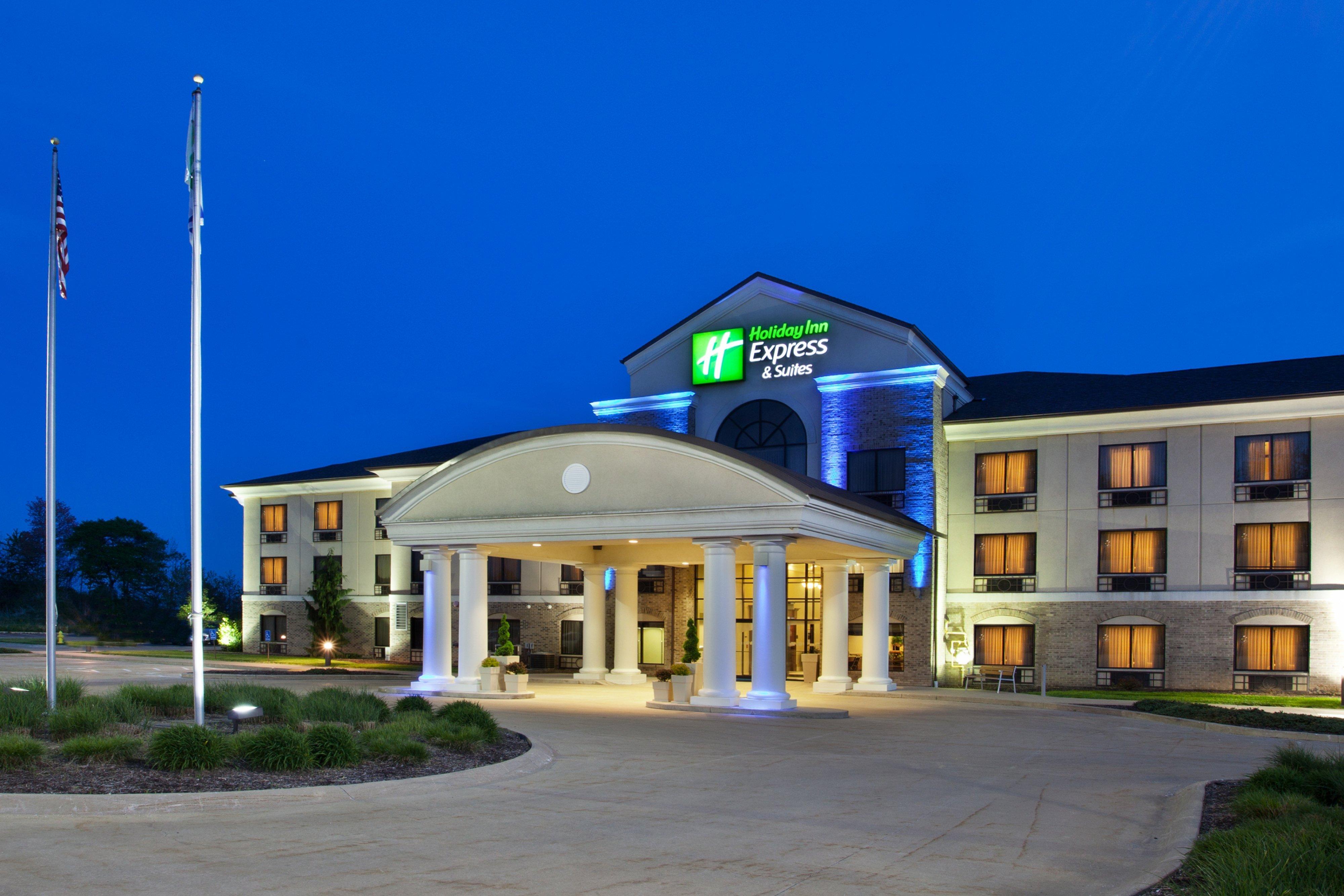 Holiday Inn Express & Suites Wadsworth By Ihg Buitenkant foto