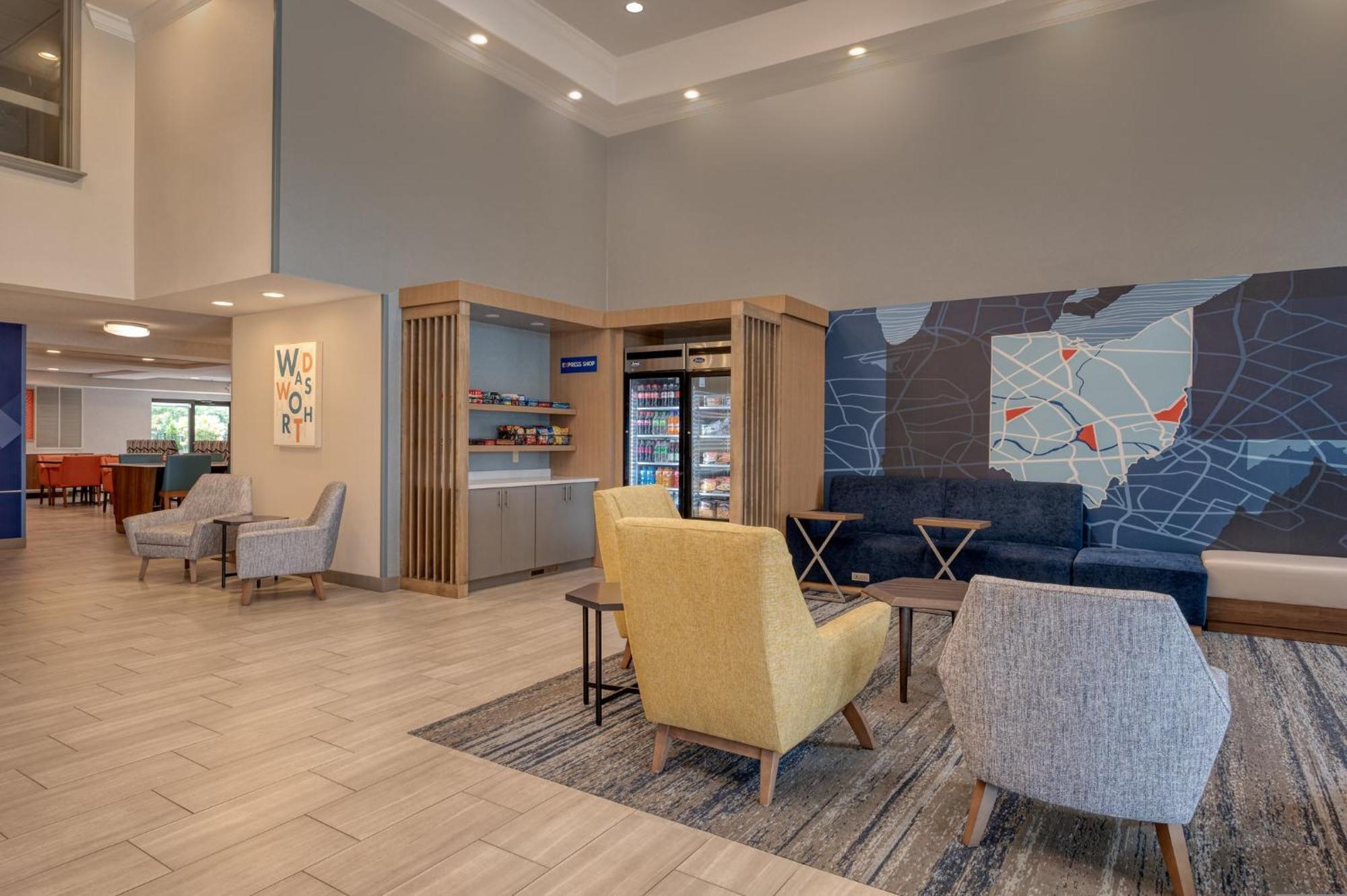 Holiday Inn Express & Suites Wadsworth By Ihg Buitenkant foto