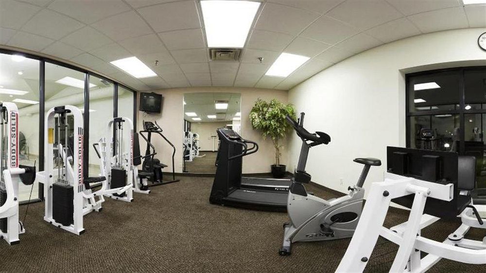 Holiday Inn Express & Suites Wadsworth By Ihg Buitenkant foto